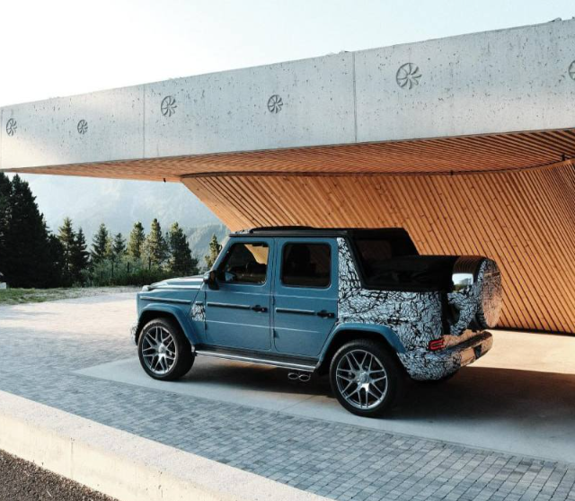 ����������� ������� � ��������: Mercedes-Benz ������� ����� �������������� G-Class Cabriolet (3 ���� + �����)