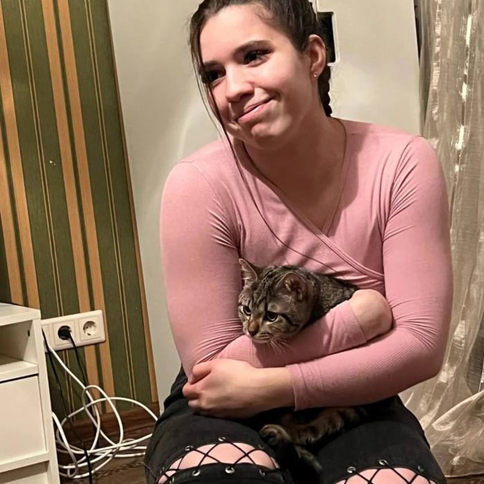 ������������ Molly Kit - ��� �������� � �������, � ������� �������� ���������� � �������� (21 ����)