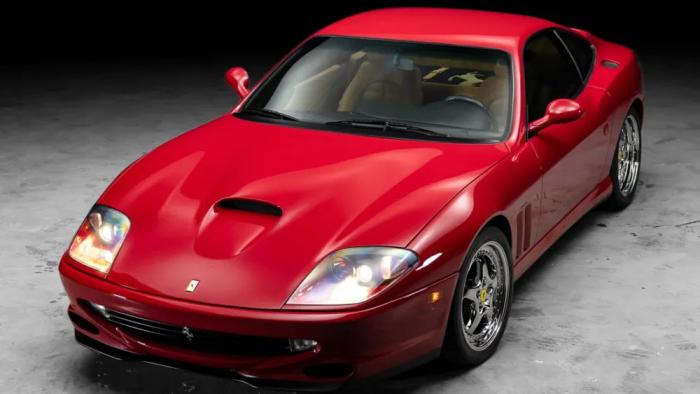  ��������� � ��������� ����� 24 ���� Ferrari ������ �������� ������� �� 2,7 ��� �������� (13 ����)
