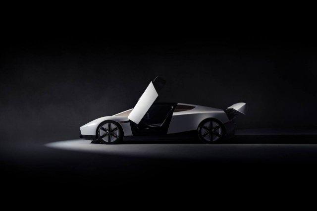 Tesla �������� �������� ���������� � ��� ��������� ������ �� ������ (3 ���� + 3 �����)