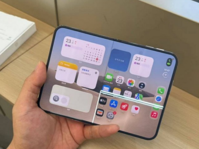 Экран iPhone Duo ломается еще до выхода из магазина (6 фото + видео)